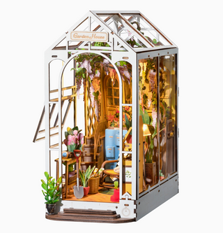 Rolife Hands Craft Book Nook & Wonderland Garden House