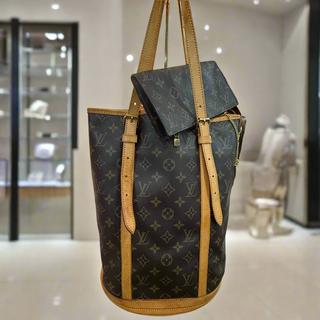 Vintage Louis Vuitton Bucket GM & Pochette